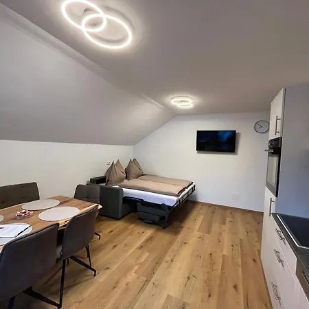 Haus Tennstein Apartman